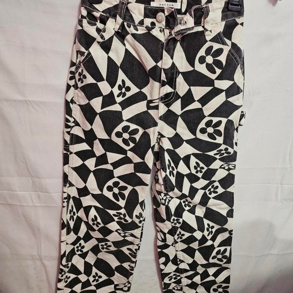Pacsun 24"waist Cargo Jeans 90s Boyfriend Black/White flower Swirls Retro Groovy